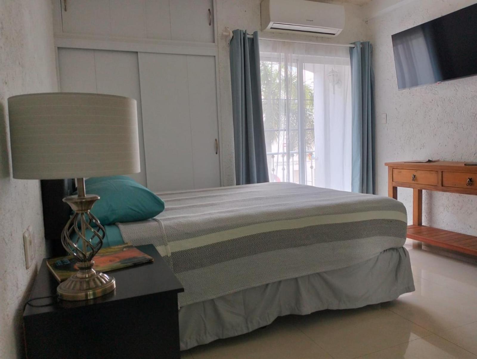 Hotel Dos Mundos, Isla Косумел Екстериор снимка