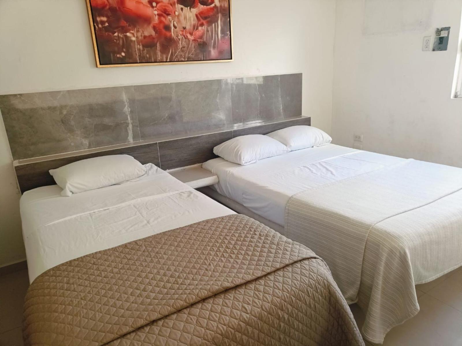 Hotel Dos Mundos, Isla Косумел Екстериор снимка